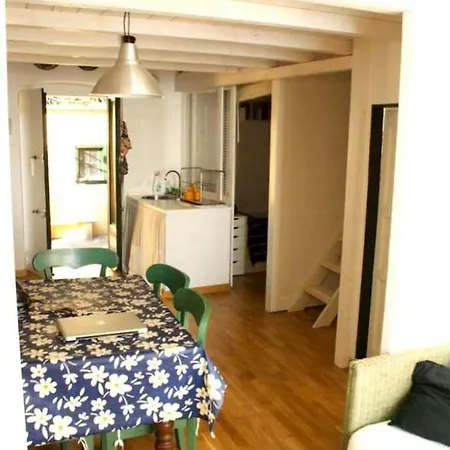 Elegant Apartment With Sea View Holiday home Pieve Ligure