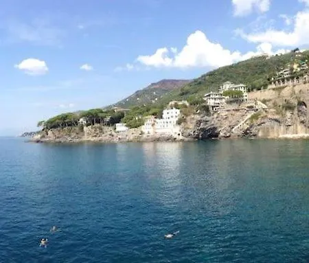 Elegant Apartment With Sea View Holiday home Pieve Ligure
